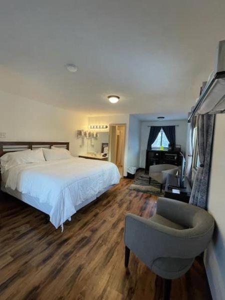Timber Pointe Resort Jamestown エクステリア 写真