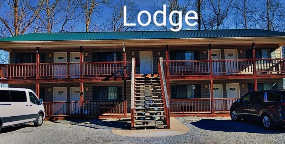 Timber Pointe Resort Jamestown エクステリア 写真