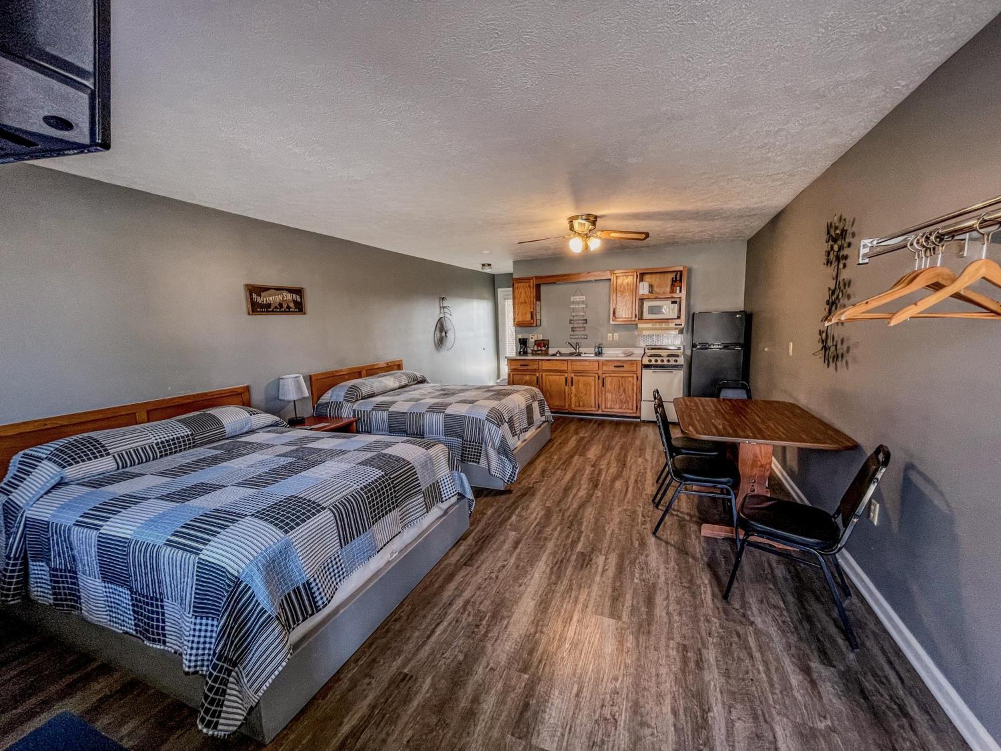 Timber Pointe Resort Jamestown エクステリア 写真
