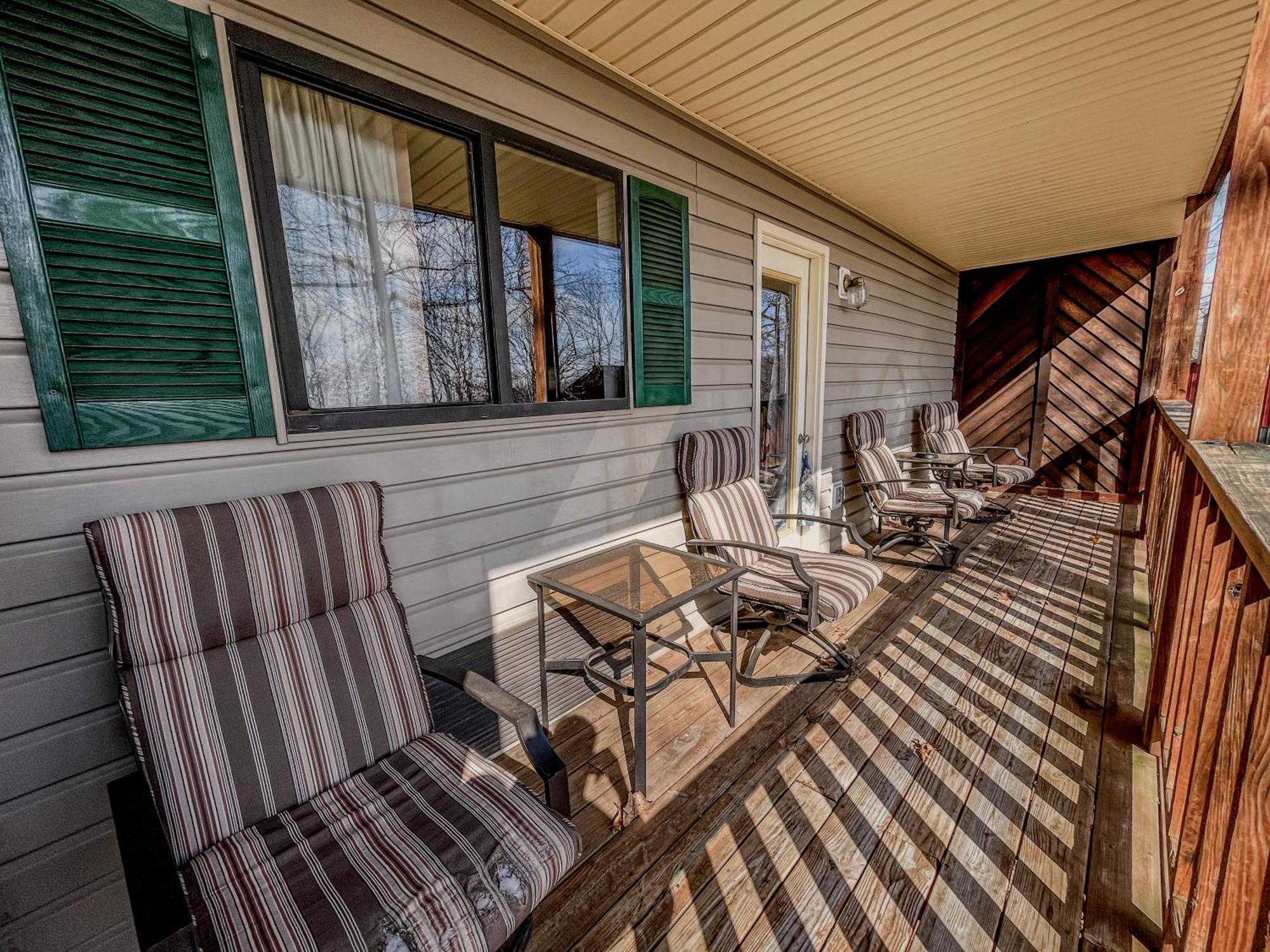 Timber Pointe Resort Jamestown エクステリア 写真