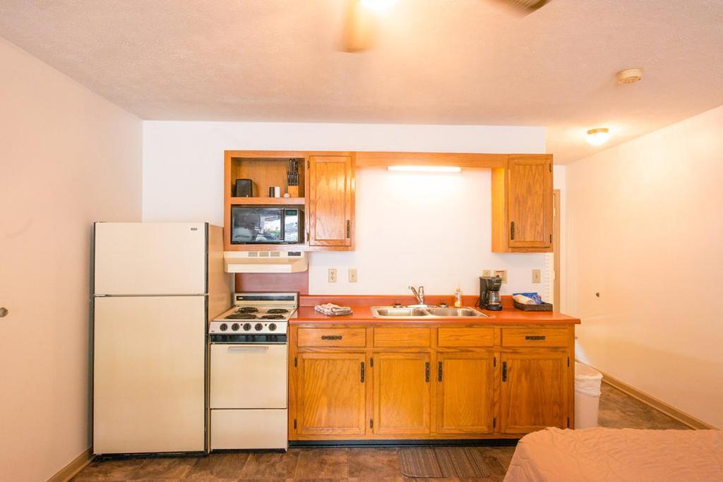 Timber Pointe Resort Jamestown エクステリア 写真