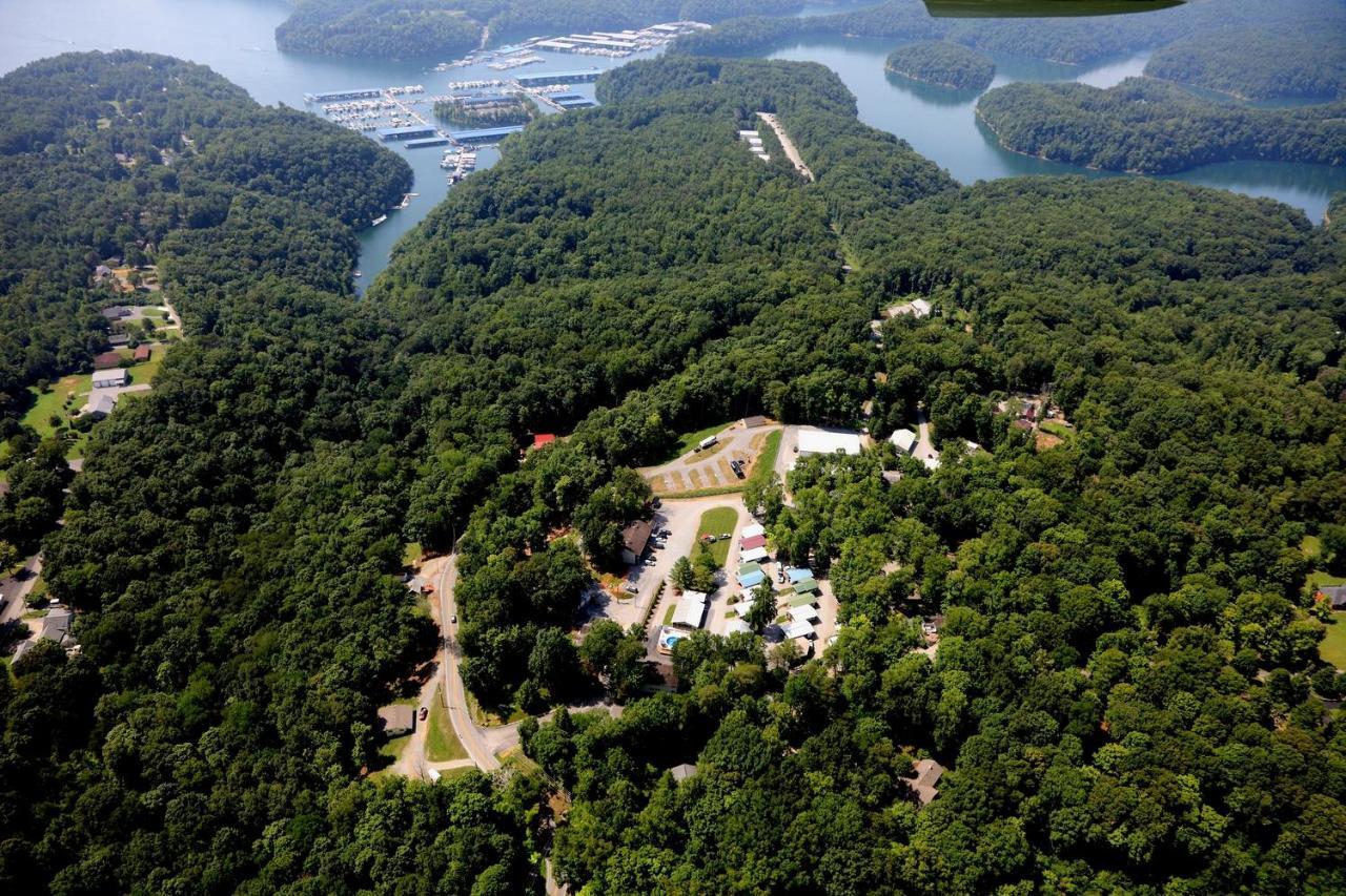 Timber Pointe Resort Jamestown エクステリア 写真